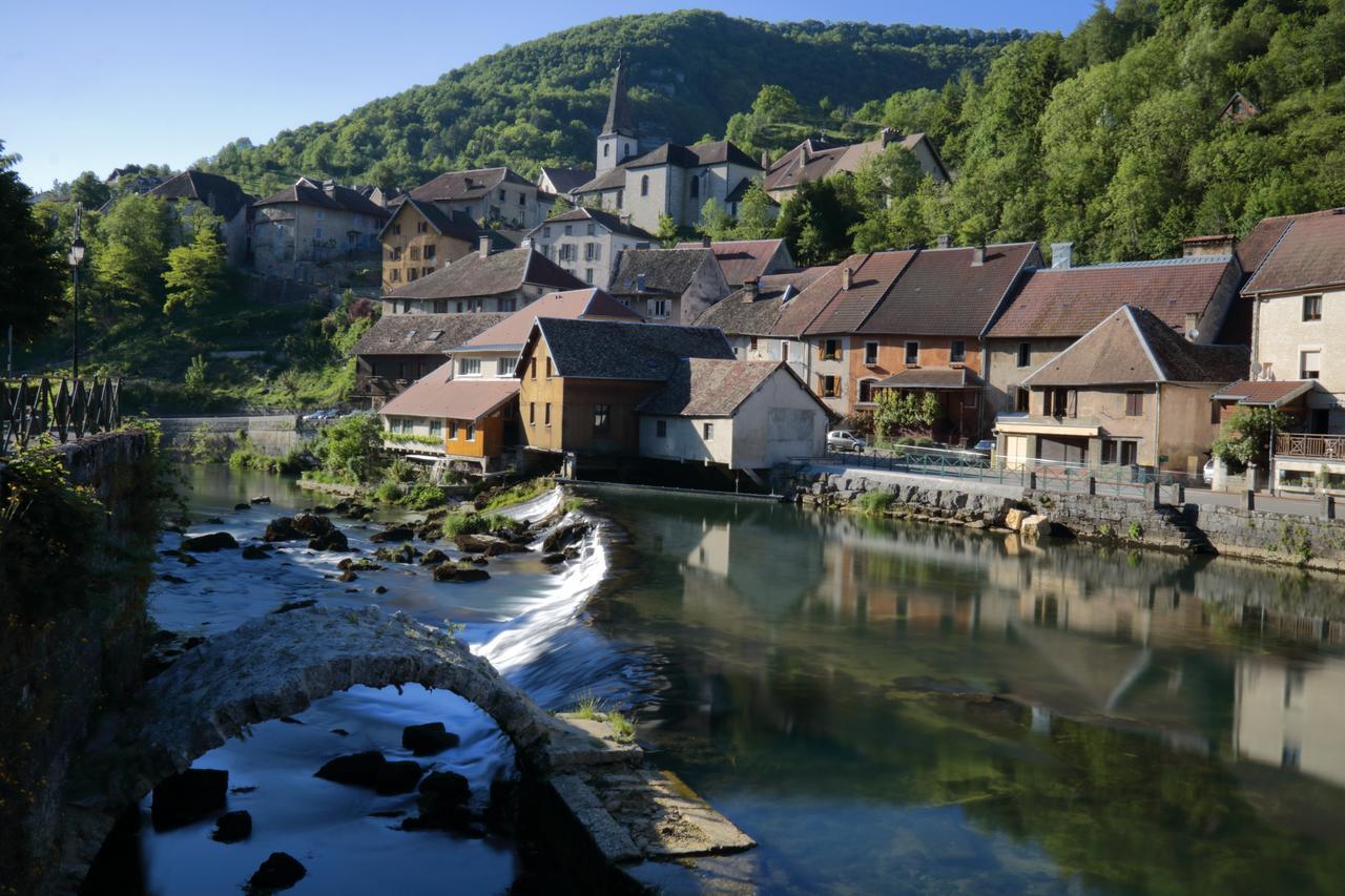 Hotel De La Vallee Ornans Kültér fotó
